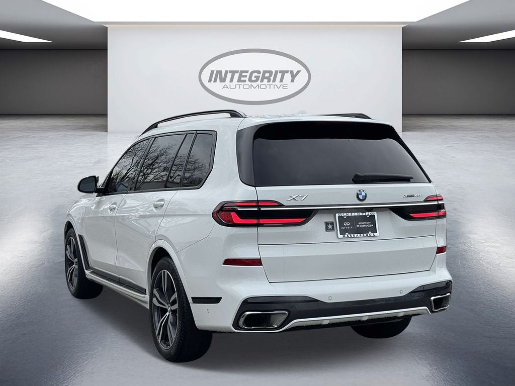 2023 BMW X7 xDrive40i