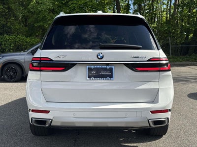 2024 BMW X7 xDrive40i