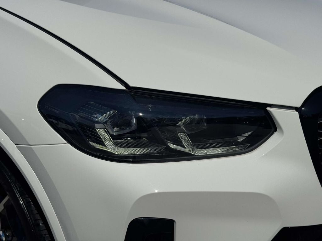 2024 BMW X4 xDrive30i