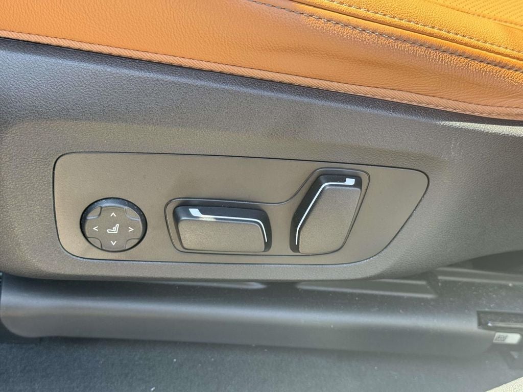 2024 BMW X4 xDrive30i