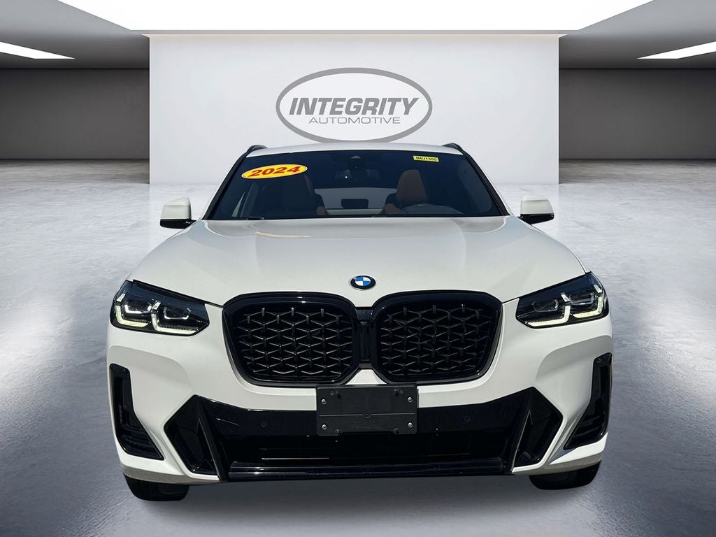 2024 BMW X4 xDrive30i