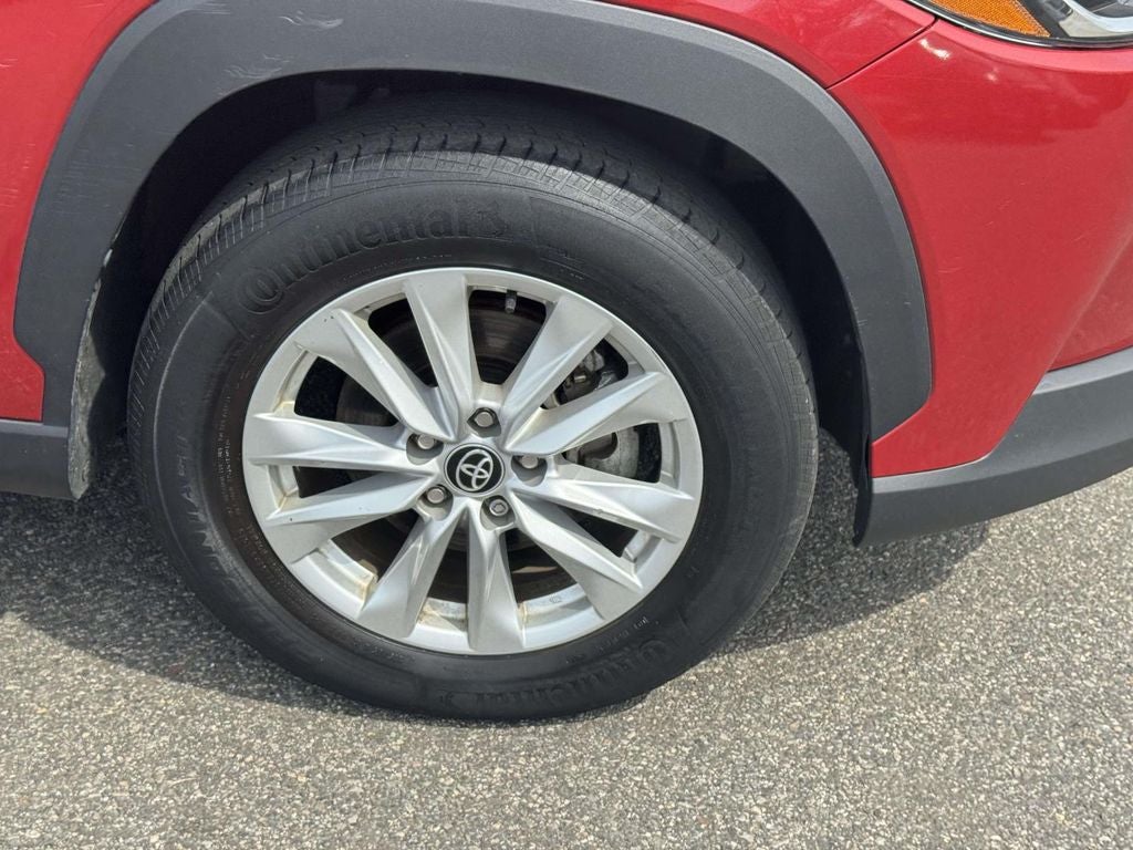 2023 Toyota Corolla Cross LE