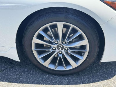 2022 INFINITI Q50 LUXE AWD
