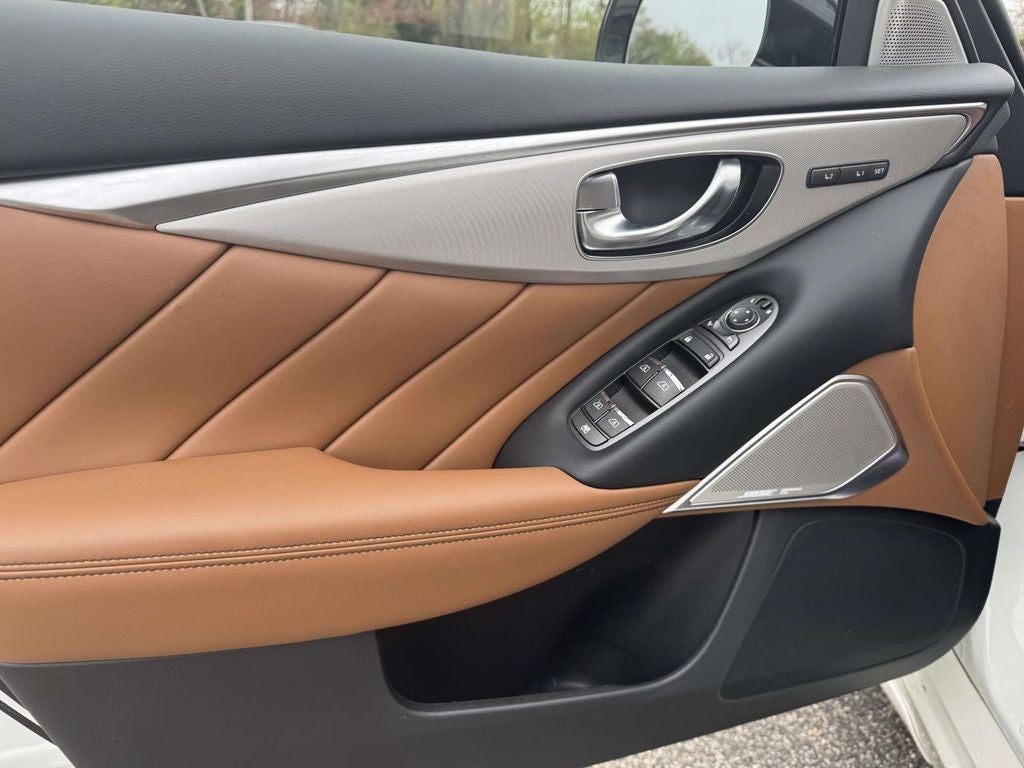 2023 INFINITI Q50 LUXE AWD