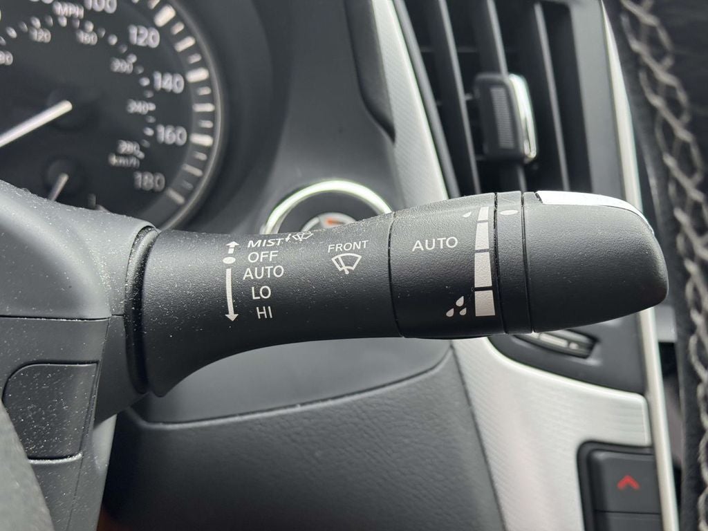 2023 INFINITI Q50 LUXE AWD