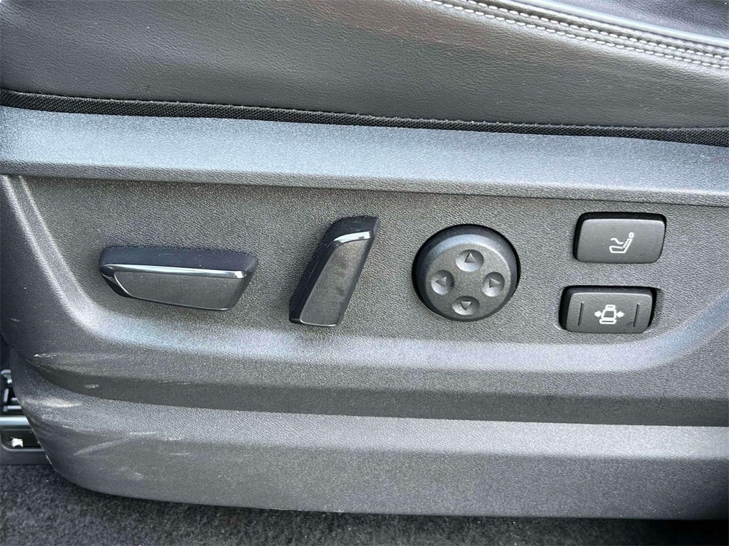 2025 INFINITI QX80 Sensory 4WD