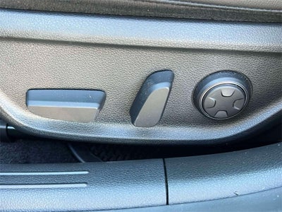 2025 Genesis G70 2.5T Sport Prestige