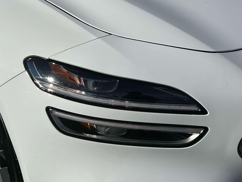 2025 Genesis G70 3.3T Sport Prestige