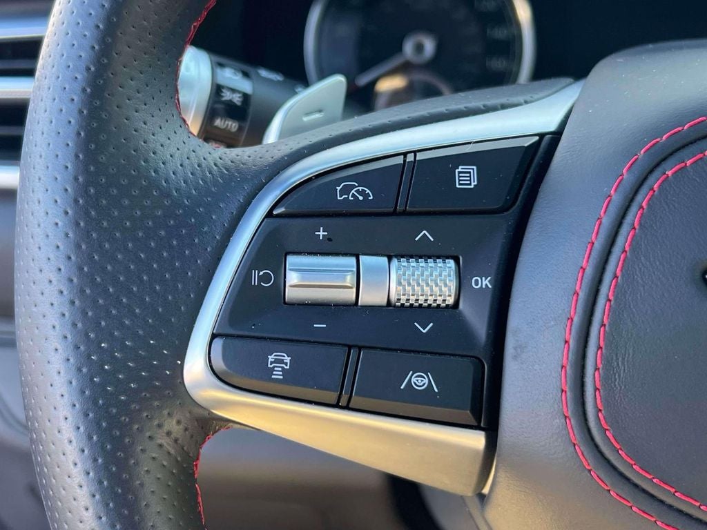 2025 Genesis G70 3.3T Sport Prestige