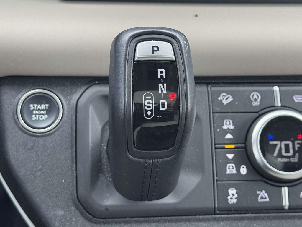 2024 Land Rover Defender 110 S