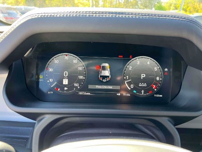 2025 Land Rover Defender 110 S