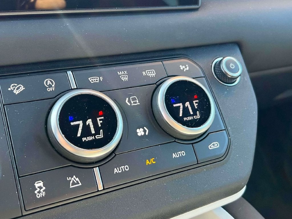 2025 Land Rover Defender 110 S
