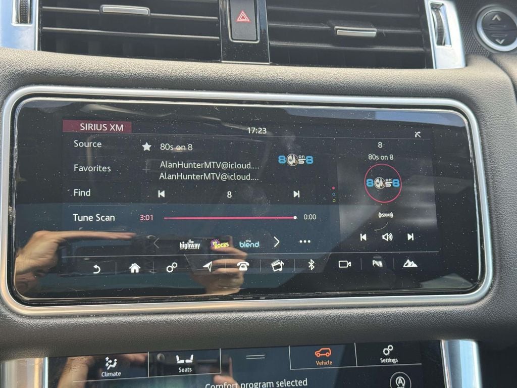 2021 Land Rover Range Rover Sport HSE Silver Edition