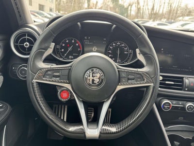 2019 Alfa Romeo Giulia Ti Sport