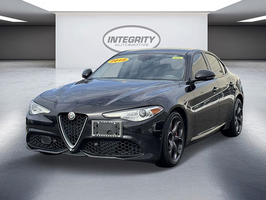 2019 Alfa Romeo Giulia Ti Sport