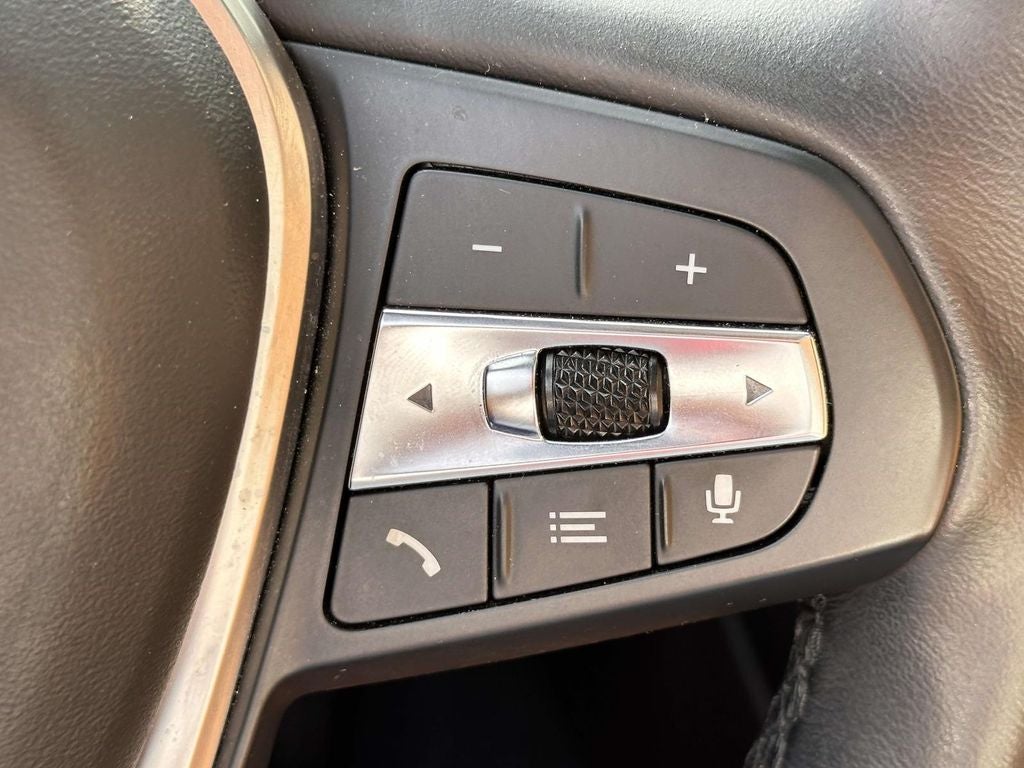 2023 BMW 3 Series 330i xDrive