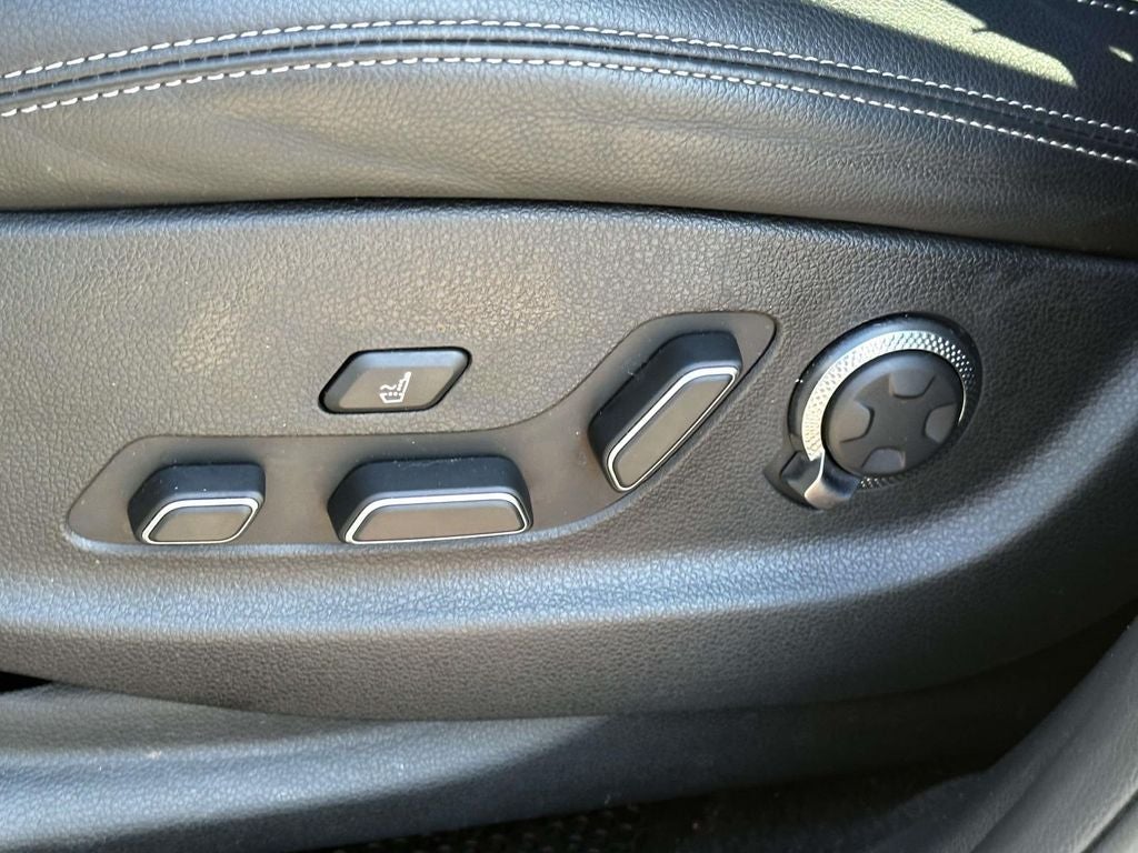 2024 Genesis GV70 2.5T