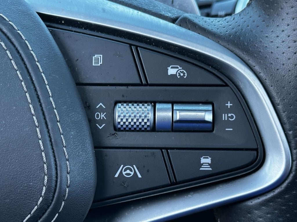 2024 Genesis GV70 2.5T