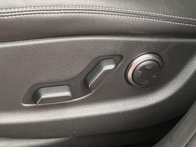 2024 Genesis GV70 2.5T