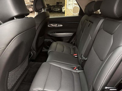 2024 Genesis GV70 2.5T