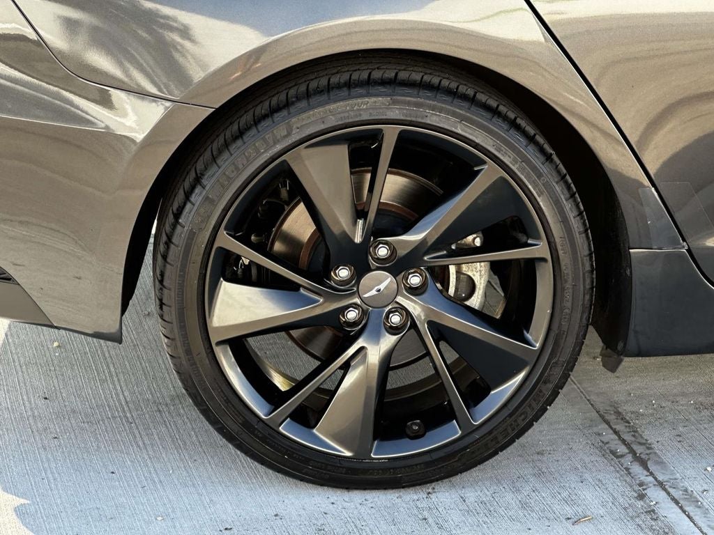 2023 Genesis G70 2.0T
