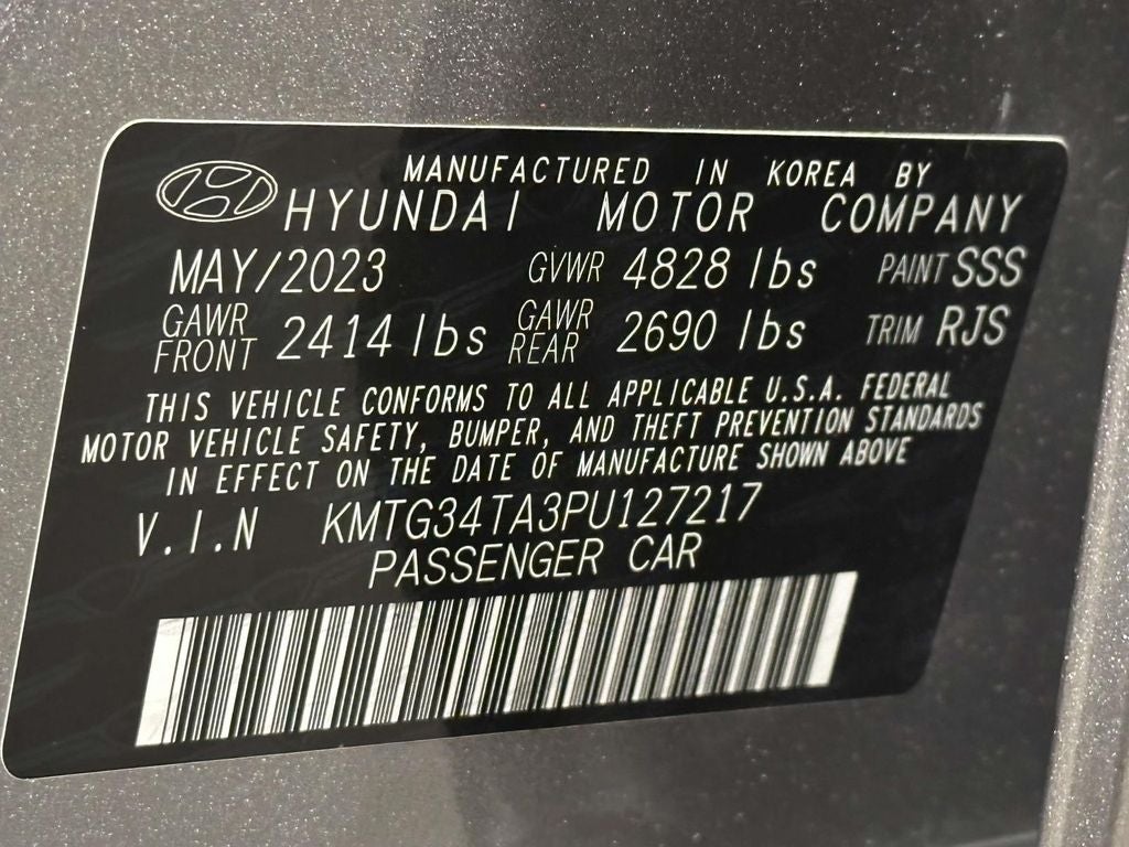 2023 Genesis G70 2.0T