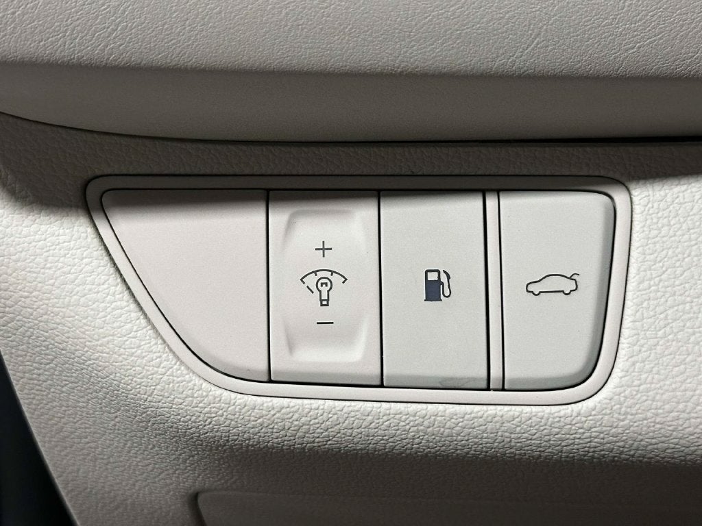 2026 Genesis G70 2.5T