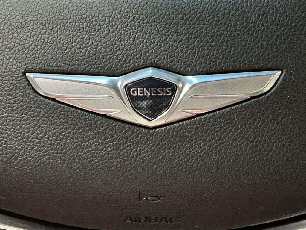 2023 Genesis GV70 2.5T