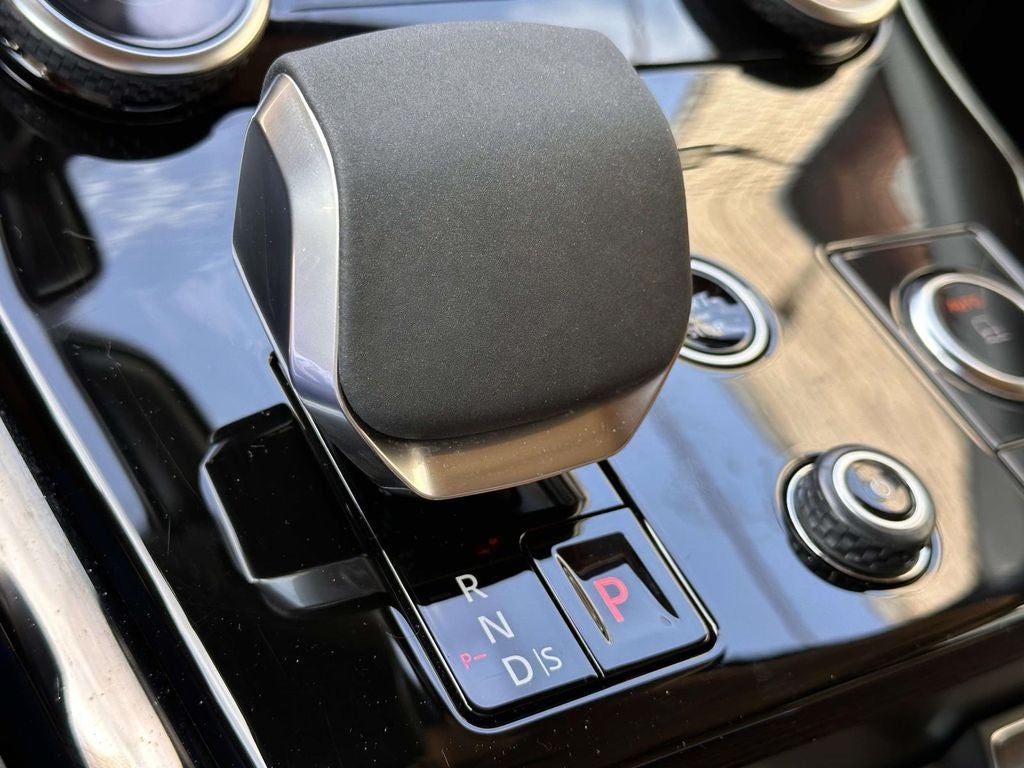 2023 Land Rover Range Rover Sport SE