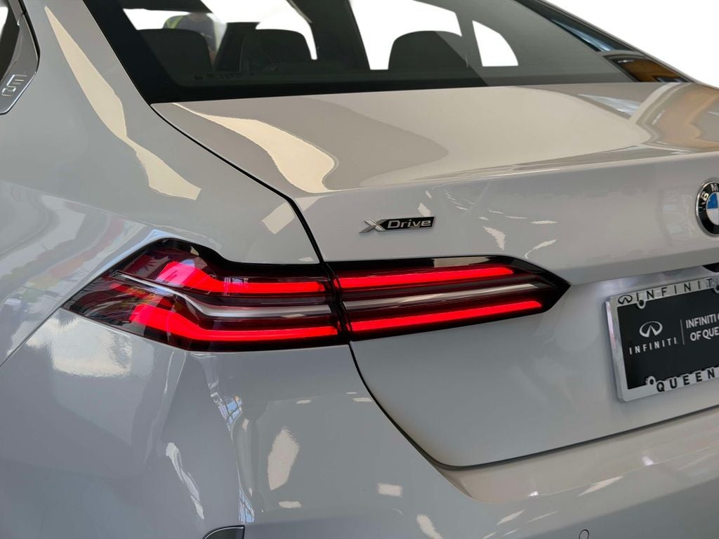 2026 BMW 5 Series 530i xDrive