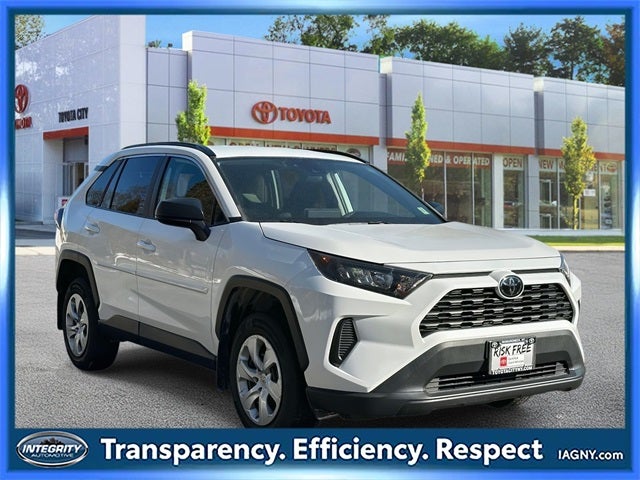 2020 Toyota RAV4 LE