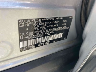 2025 Toyota RAV4 XLE