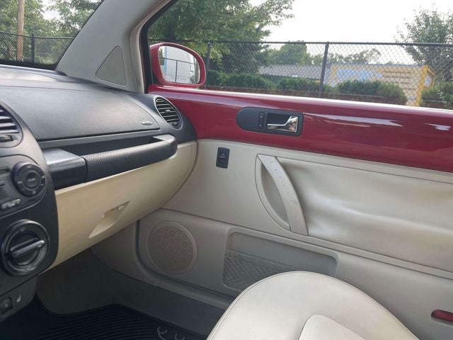 2005 Volkswagen Beetle GLS