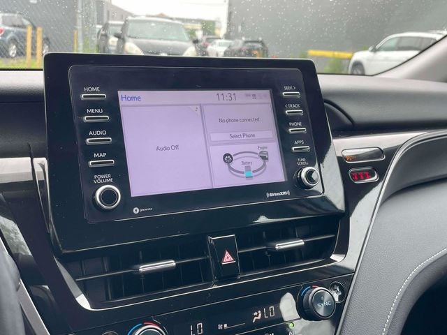2024 Toyota Camry Hybrid SE