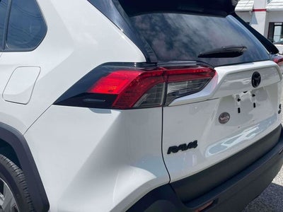2022 Toyota RAV4 Hybrid LE