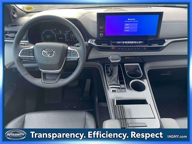 2025 Toyota Sienna XSE 7 Passenger