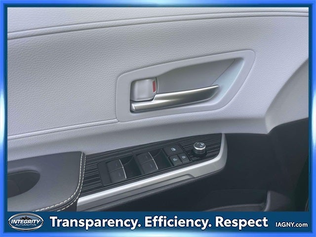 2025 Toyota Sienna XSE 7 Passenger