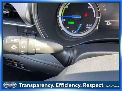 2021 Toyota Highlander Hybrid Platinum