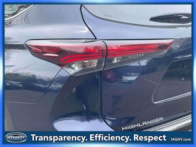 2024 Toyota Highlander Platinum
