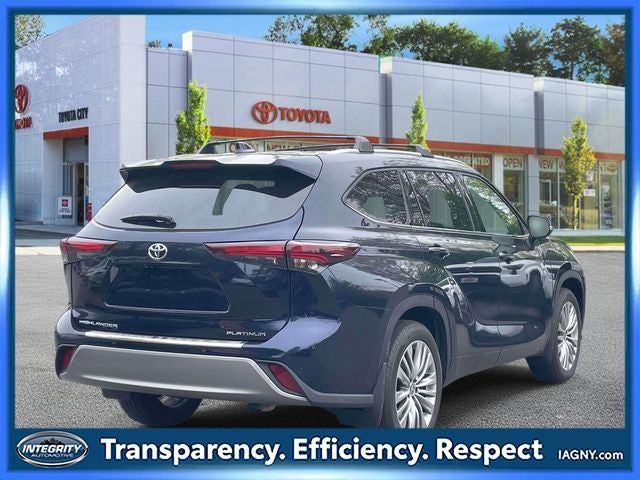2024 Toyota Highlander Platinum