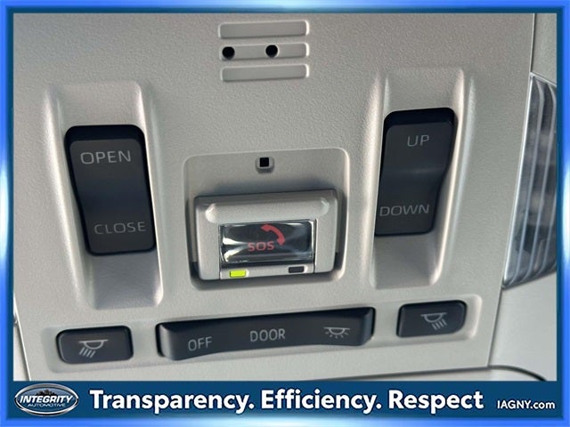 2023 Toyota Highlander XLE 8 PASSENGER BENCH SEATING