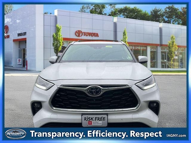 2023 Toyota Highlander Platinum
