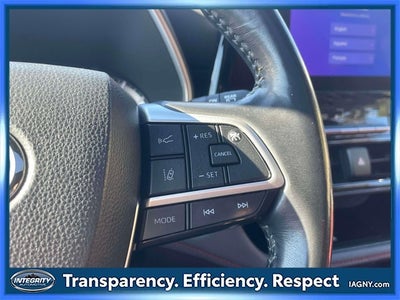 2023 Toyota Highlander XSE