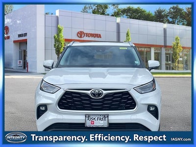2023 Toyota Highlander XLE