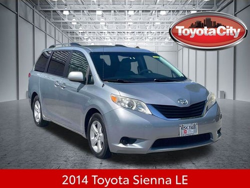2014 Toyota Sienna LE 8 Passenger