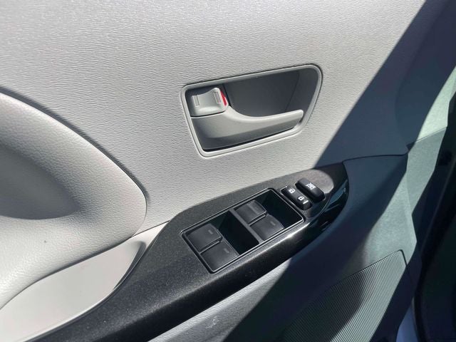 2014 Toyota Sienna LE 8 Passenger