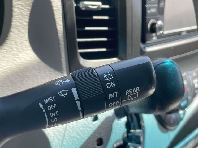 2014 Toyota Sienna LE 8 Passenger