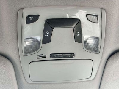 2014 Toyota Sienna LE 8 Passenger
