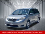 2014 Toyota Sienna LE 8 Passenger