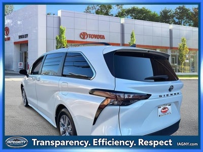 2024 Toyota Sienna XLE 7 Passenger